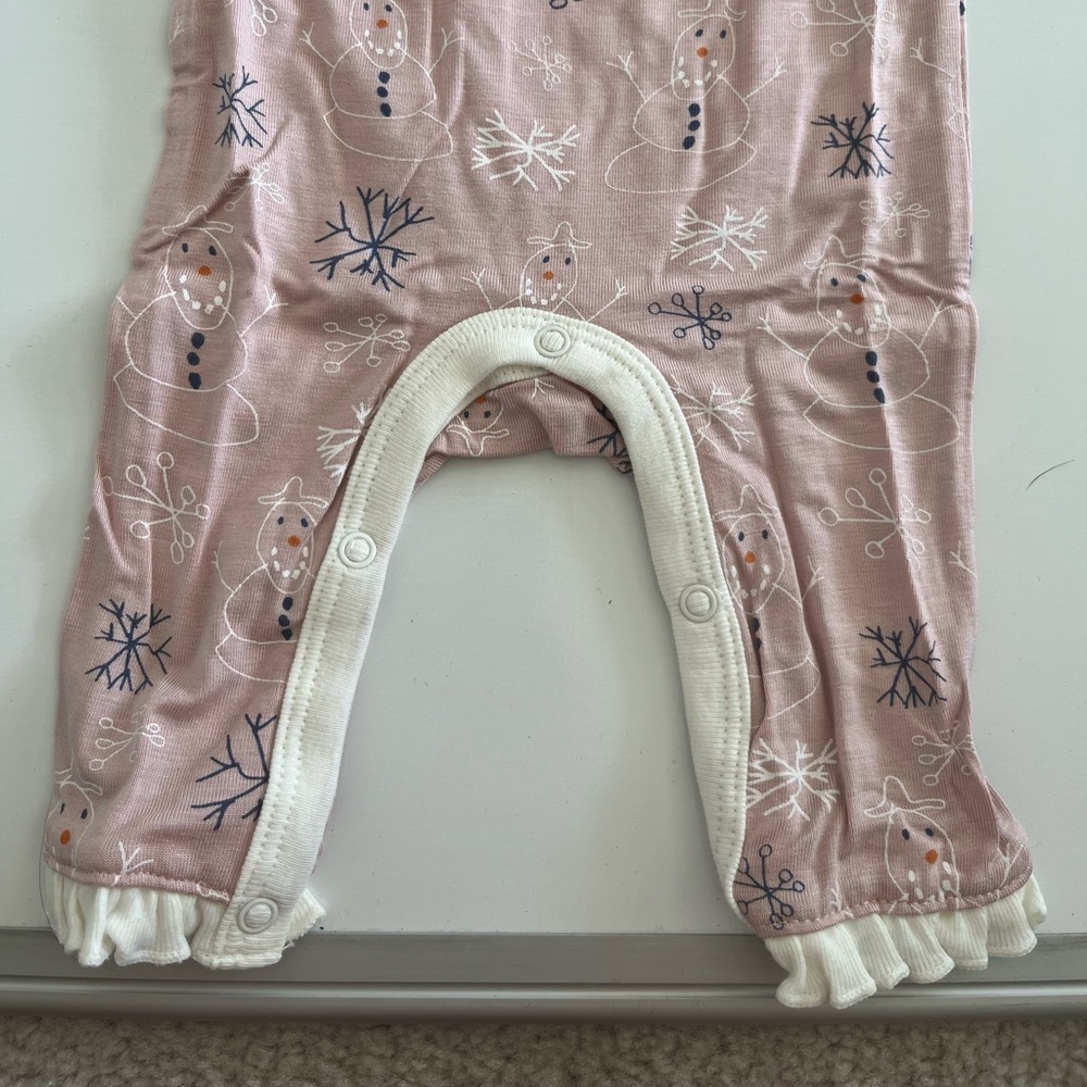 NWT Bestaroo Pink Baby Romper with Snowman Print - Picture 5 of 7